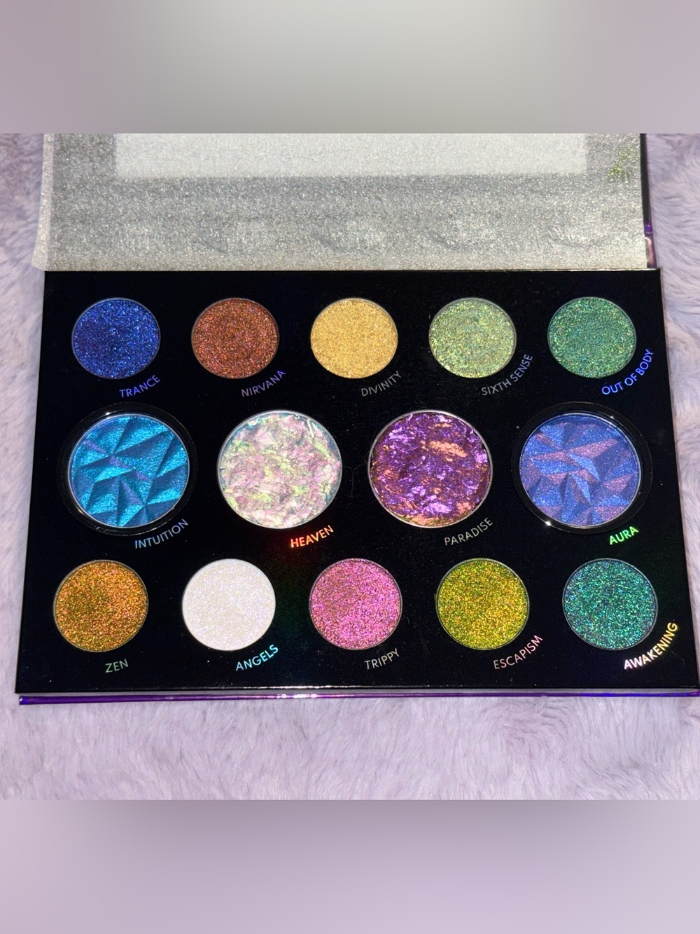 Iridescent Multichrome Eyeshadow Pan - Heaven Shade